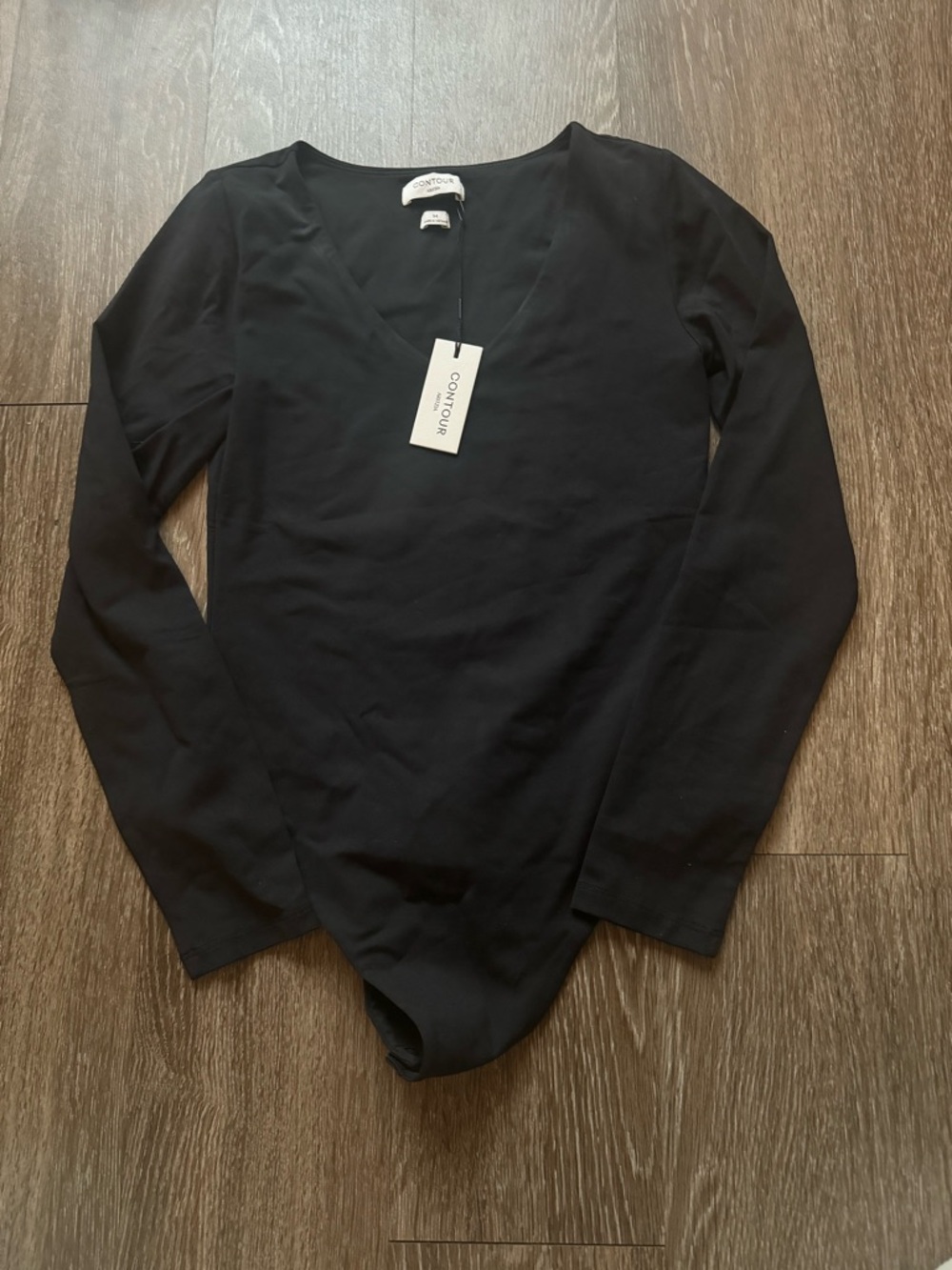 Aritzia black long sleeve bodysuit